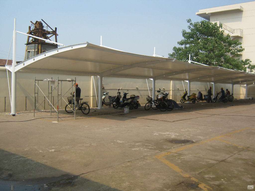 膜結(jié)構(gòu)停車棚篷布要如何裁剪_膜結(jié)構(gòu)停車棚_非凡膜結(jié)構(gòu)