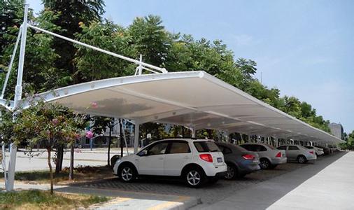 膜結(jié)構(gòu)車棚把安全性放在首位
